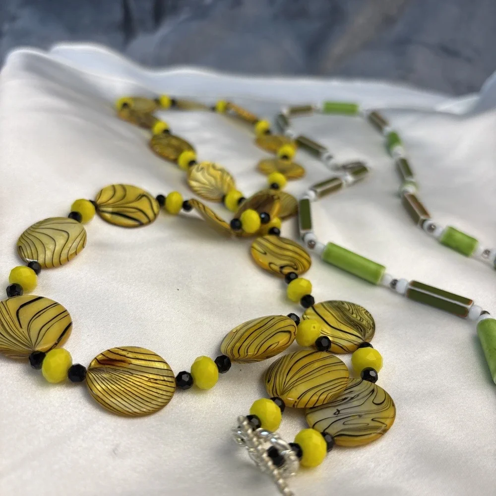 Yellow Green Beaded Necklaces 20